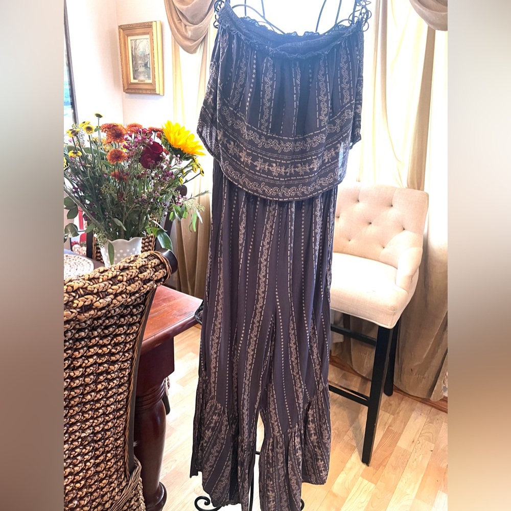 Blue/gray Strapless jumpsuit!